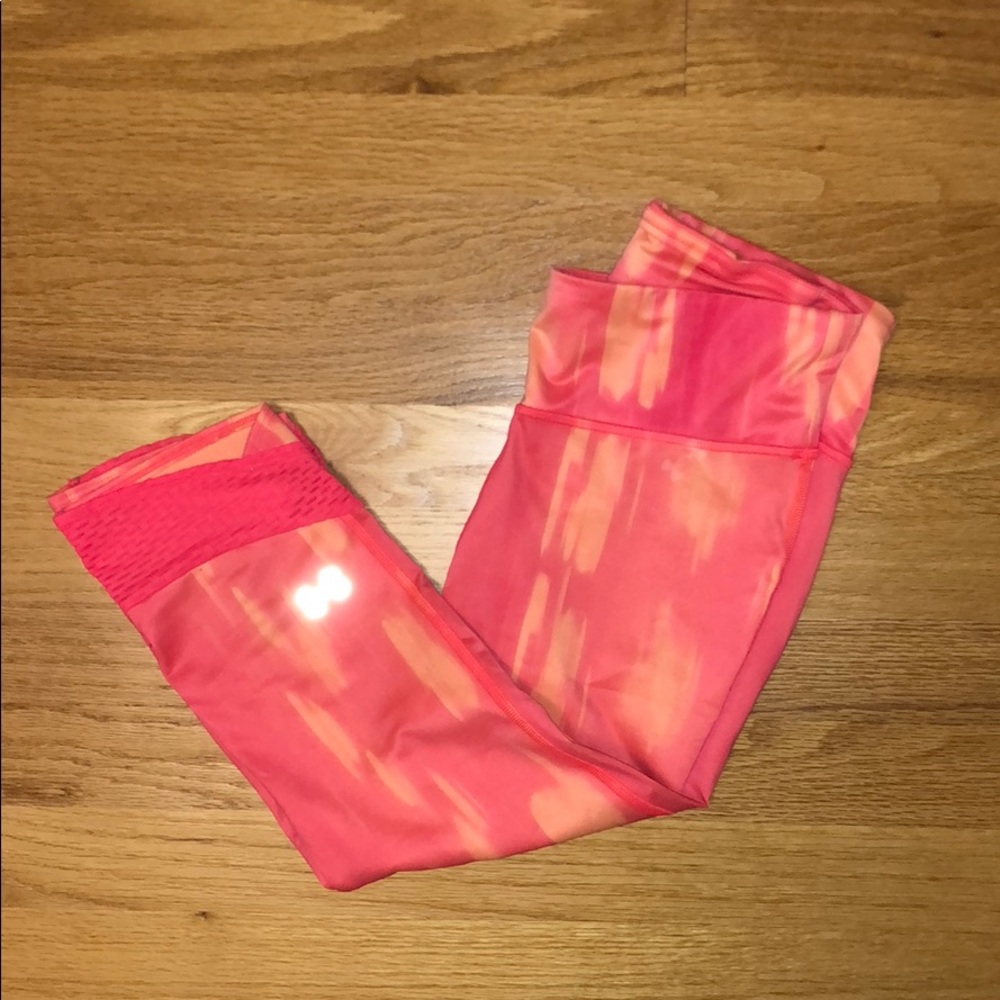 Under Armour Cropped Leggings